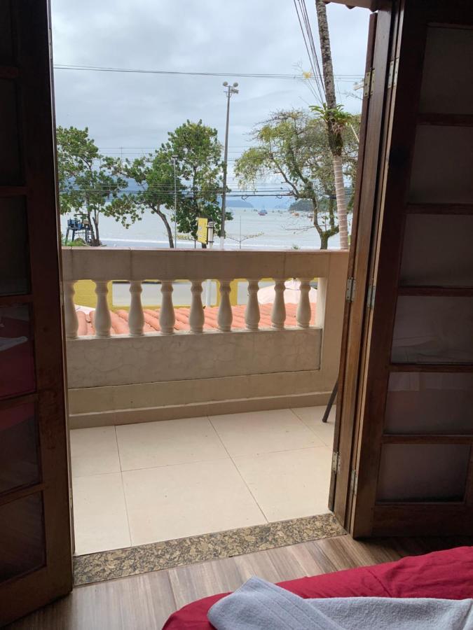 Hotel Beira Mar à Ubatuba Extérieur photo